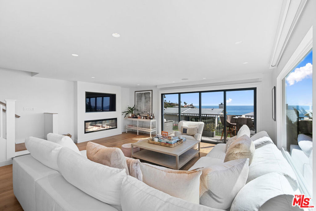 29680 Zuma Bay Way - Photo 3
