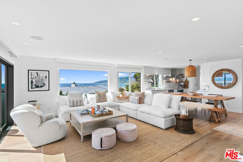 29680 Zuma Bay Way - Photo 4