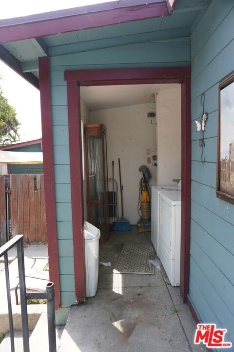324 E Lime Avenue - Photo 18