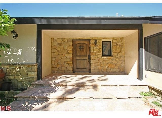 2001 Coldwater Canyon Drive - Photo 15