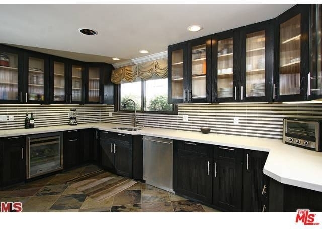 2001 Coldwater Canyon Drive - Photo 4