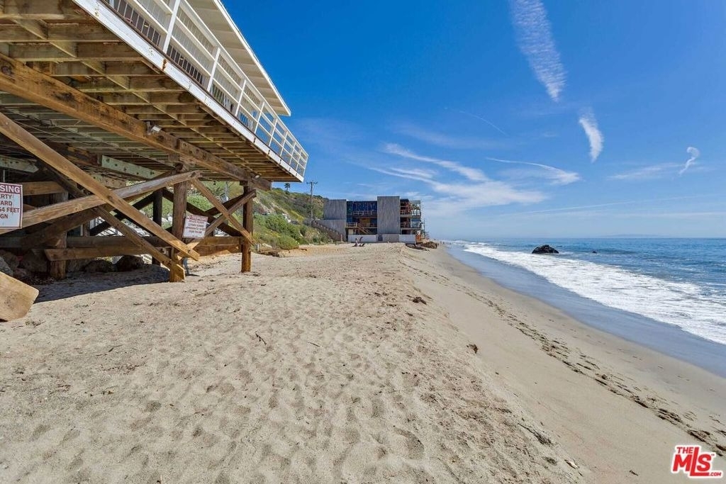 24742 Malibu Road - Photo 3