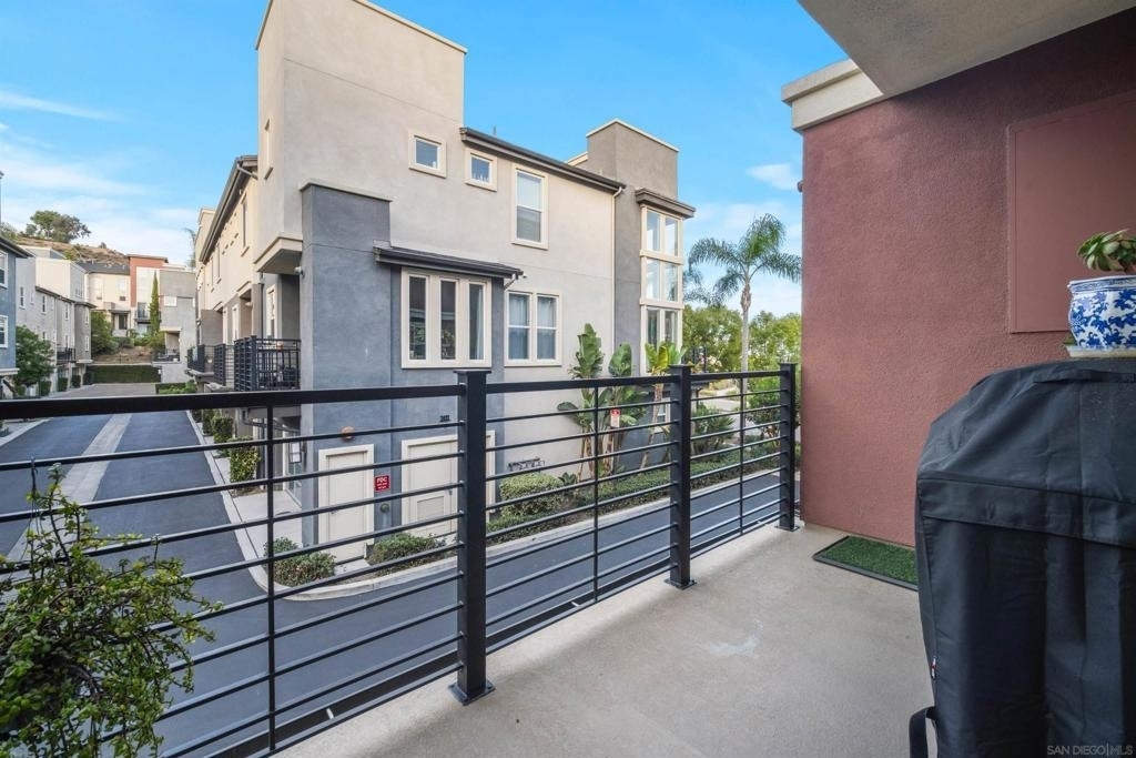 7890 Civita Blvd - Photo 11