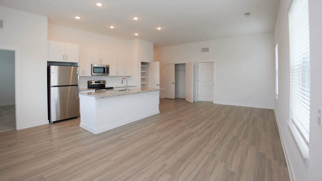 680 Hamilton Ave Se - Photo 7