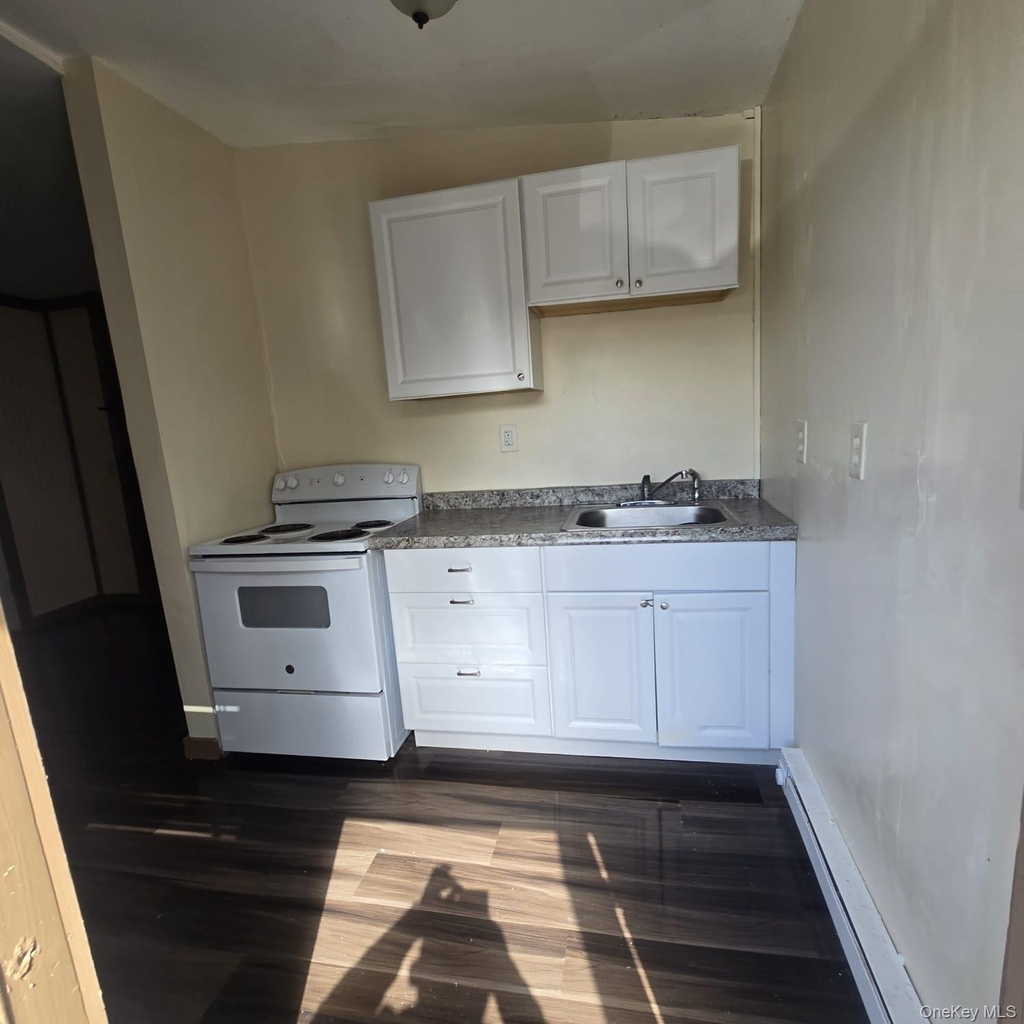 37 Main - Photo 6