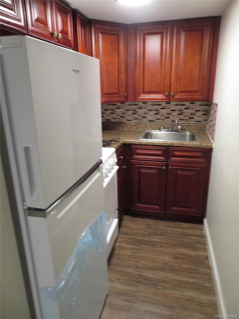 17 Chimney Lane - Photo 0