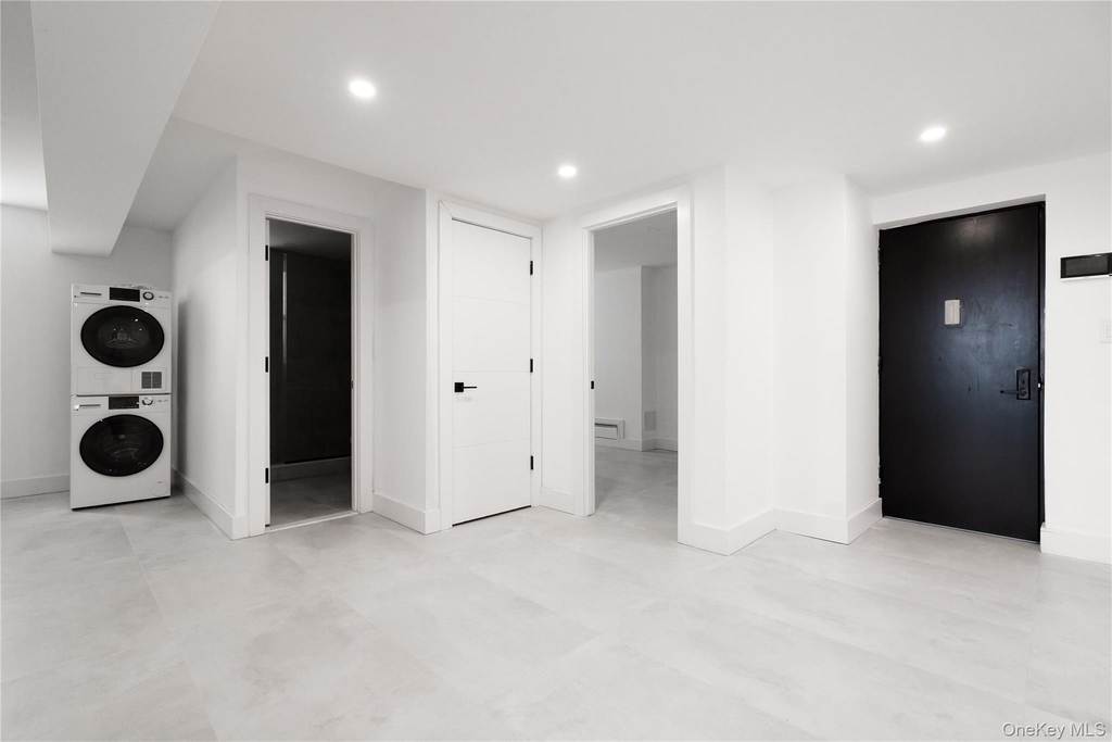315 Bw W Broadway - Photo 8
