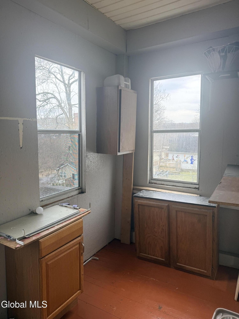 49 Elizabeth Street - Photo 20