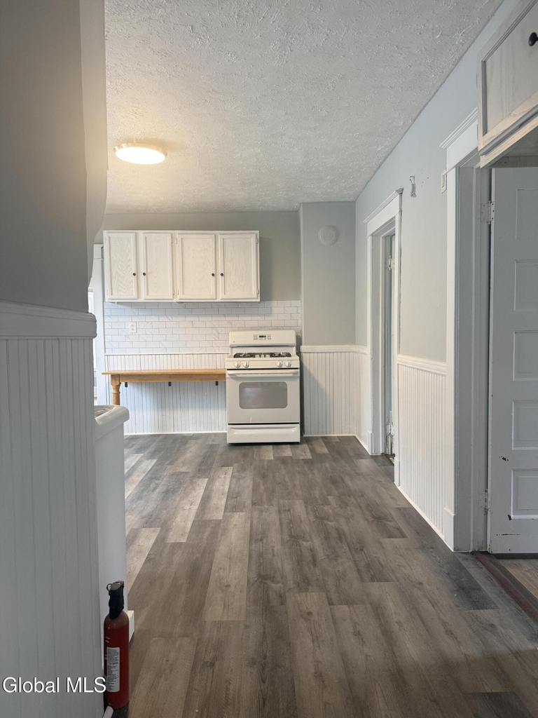 49 Elizabeth Street - Photo 15