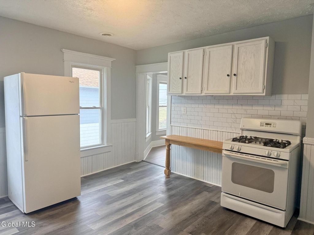 49 Elizabeth Street - Photo 13