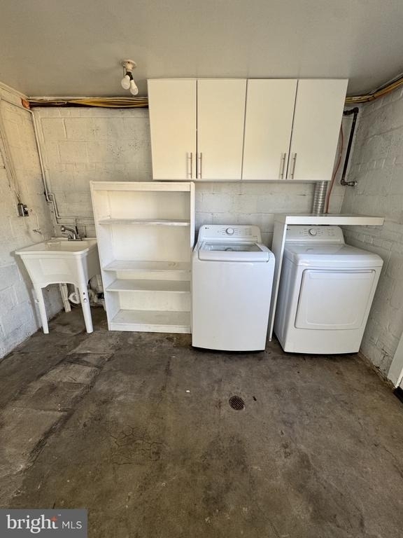 7410 Dickenson Street - Photo 12