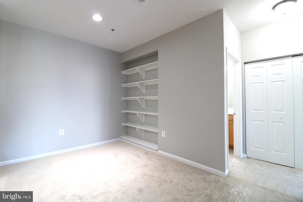 5117 Travis Edward Way - Photo 9