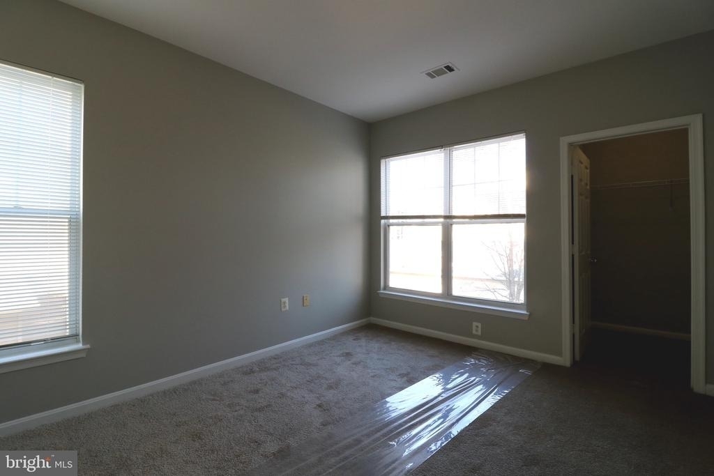 5117 Travis Edward Way - Photo 10