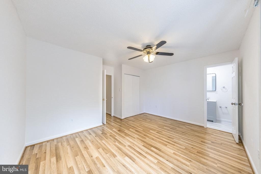 2232 Southgate Square - Photo 6