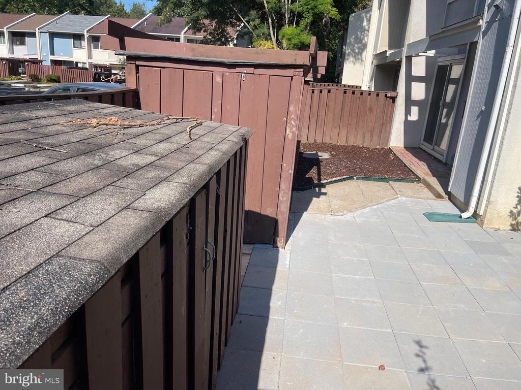 2232 Southgate Square - Photo 47