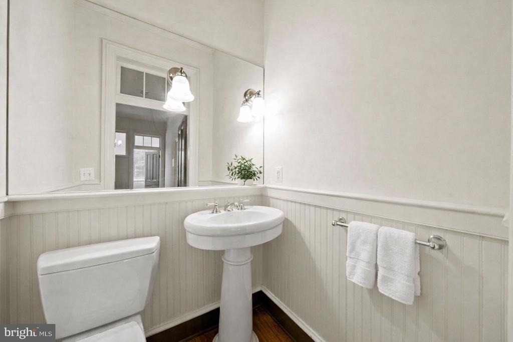 415 William - Photo 3