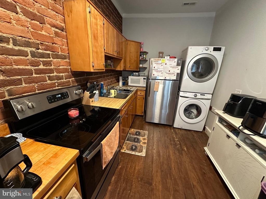 822 Caroline Street - Photo 9