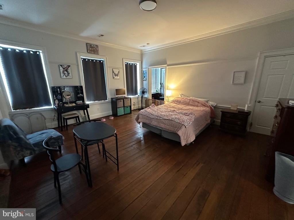 822 Caroline Street - Photo 5