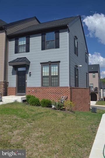 1015 Rampart Drive - Photo 0