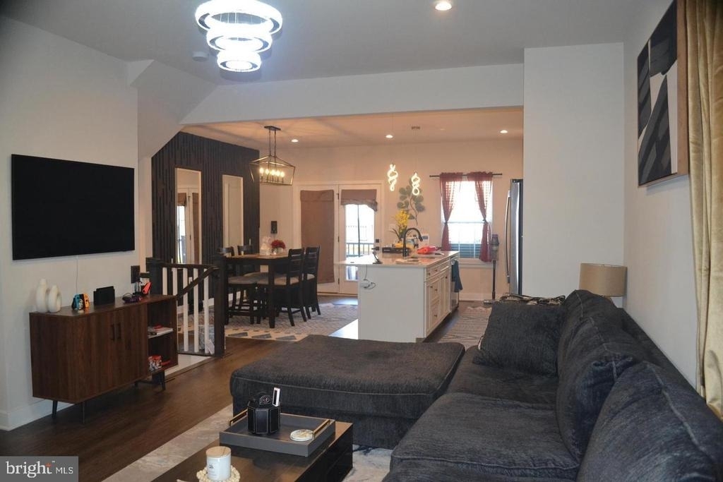 1015 Rampart Drive - Photo 14