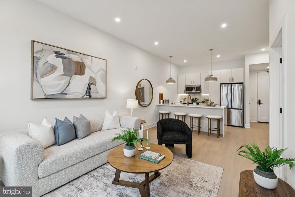 20 W Allens Lane - Photo 9