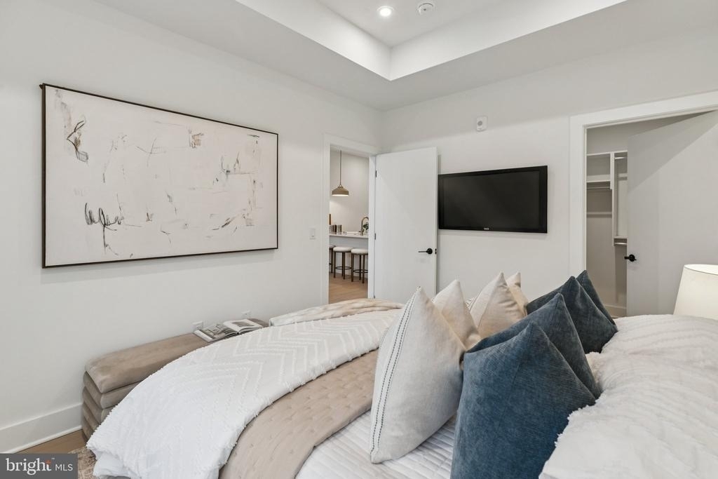 20 W Allens Lane - Photo 14