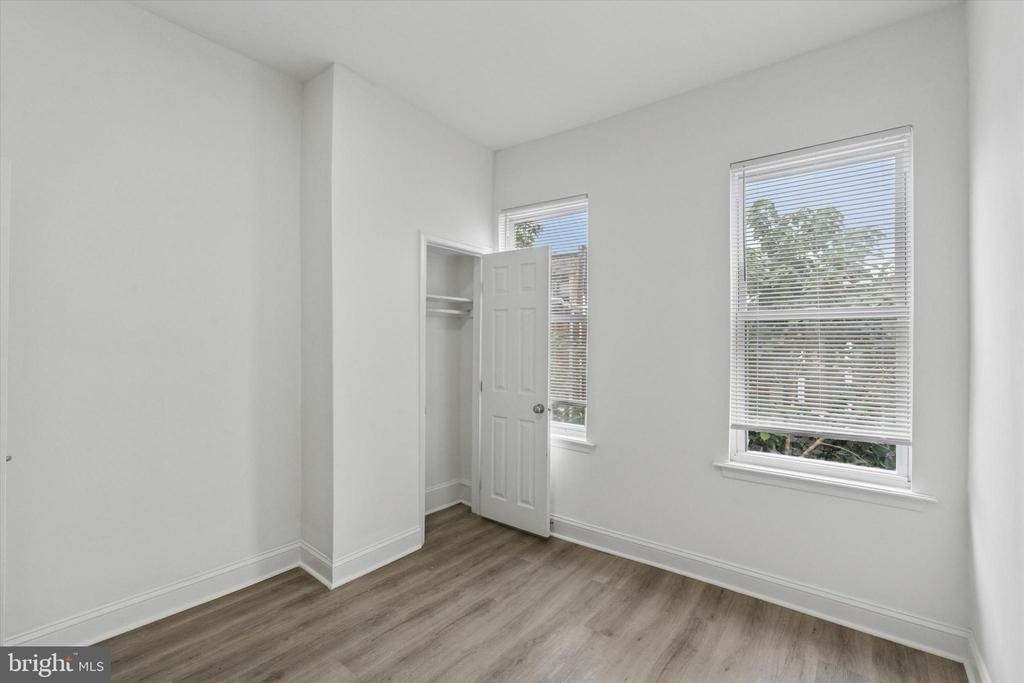1761 N Newkirk Street - Photo 11