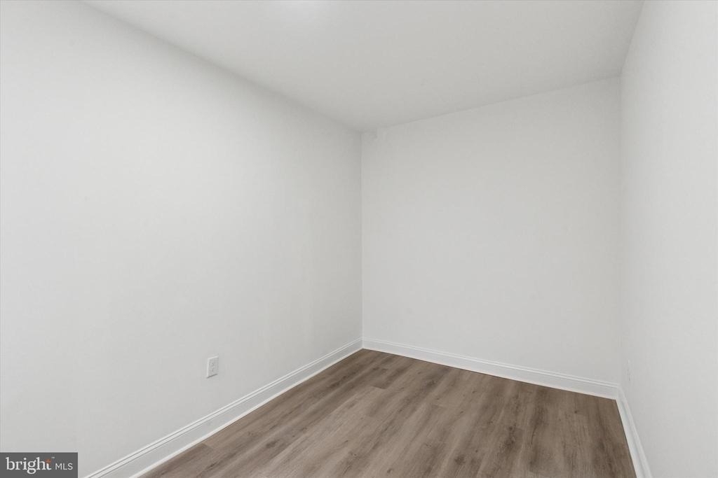 1761 N Newkirk Street - Photo 9