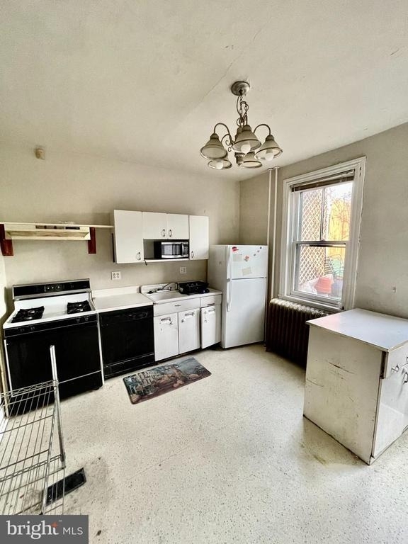 3650 Calumet Street - Photo 4
