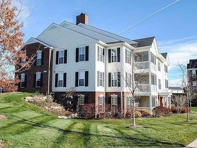 856 W Summerfield Glen Circle - Photo 3