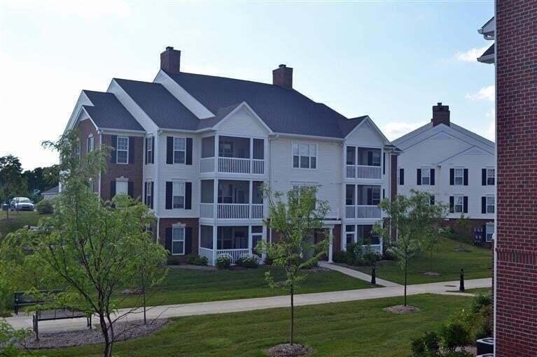 856 W Summerfield Glen Circle - Photo 2