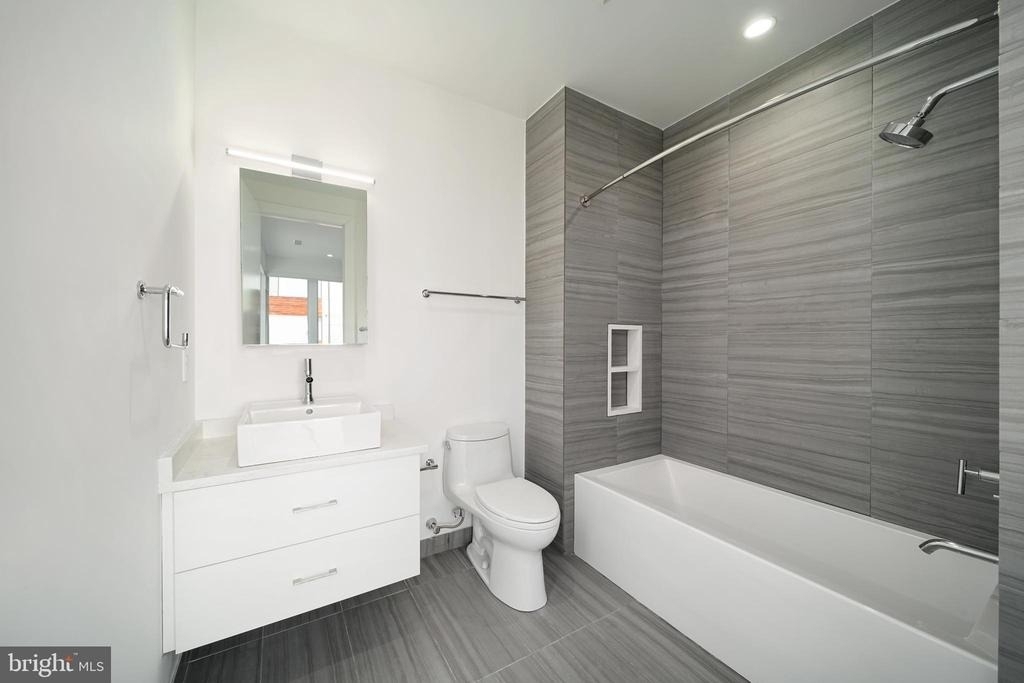 142r S Front Street - Photo 33