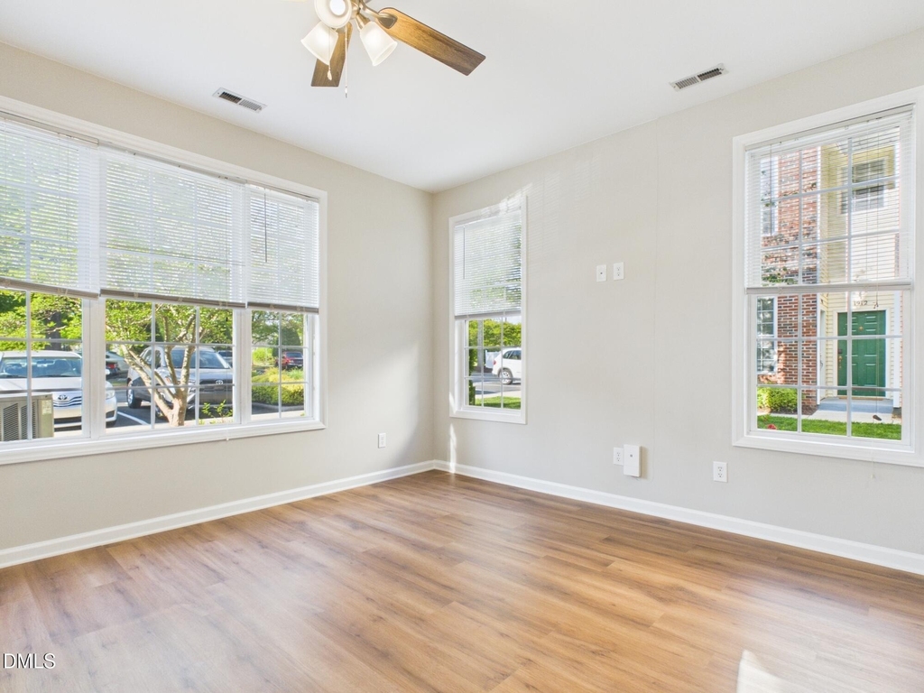 2111 Kudrow Lane - Photo 8