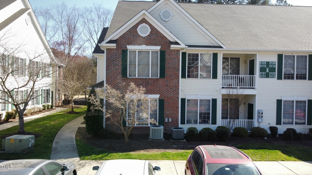 2111 Kudrow Lane - Photo 40