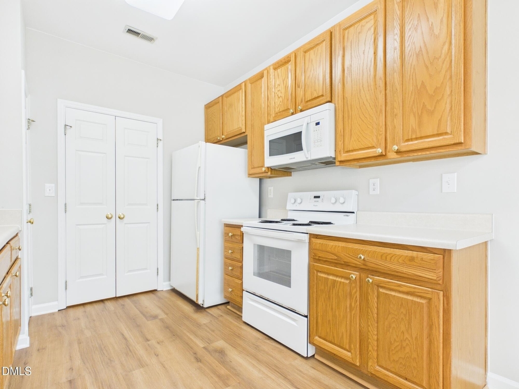 2111 Kudrow Lane - Photo 16