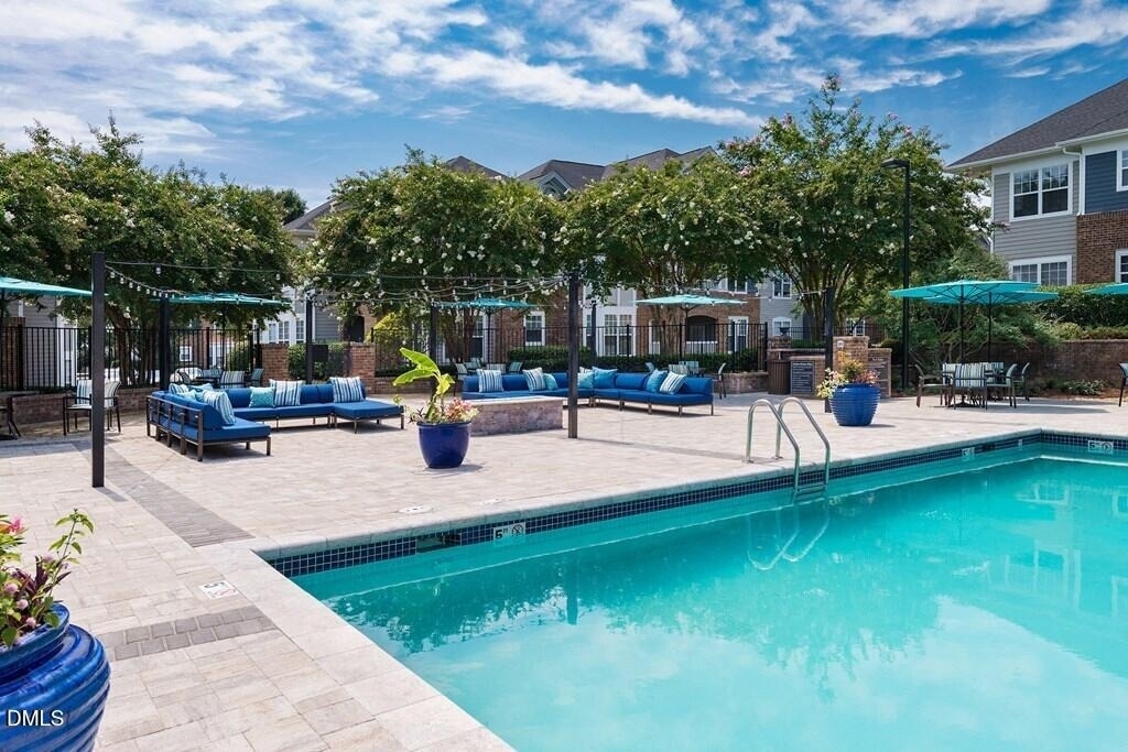 100 Village Crossing Drive - Photo 13