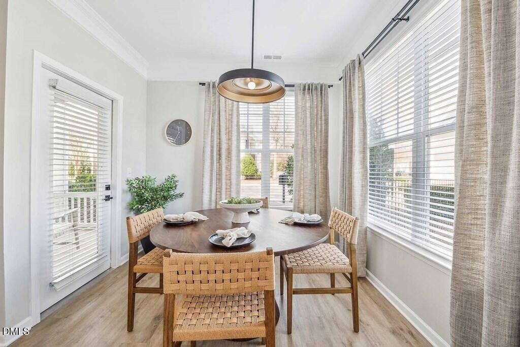 100 Village Crossing Drive - Photo 16