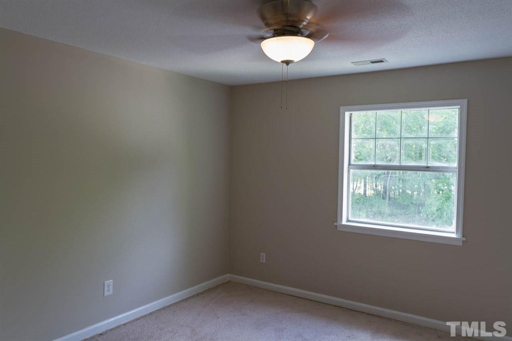 109 Scott Lane - Photo 6