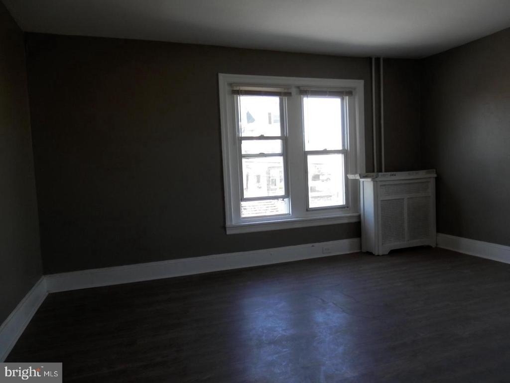 44 W Baltimore Avenue - Photo 3