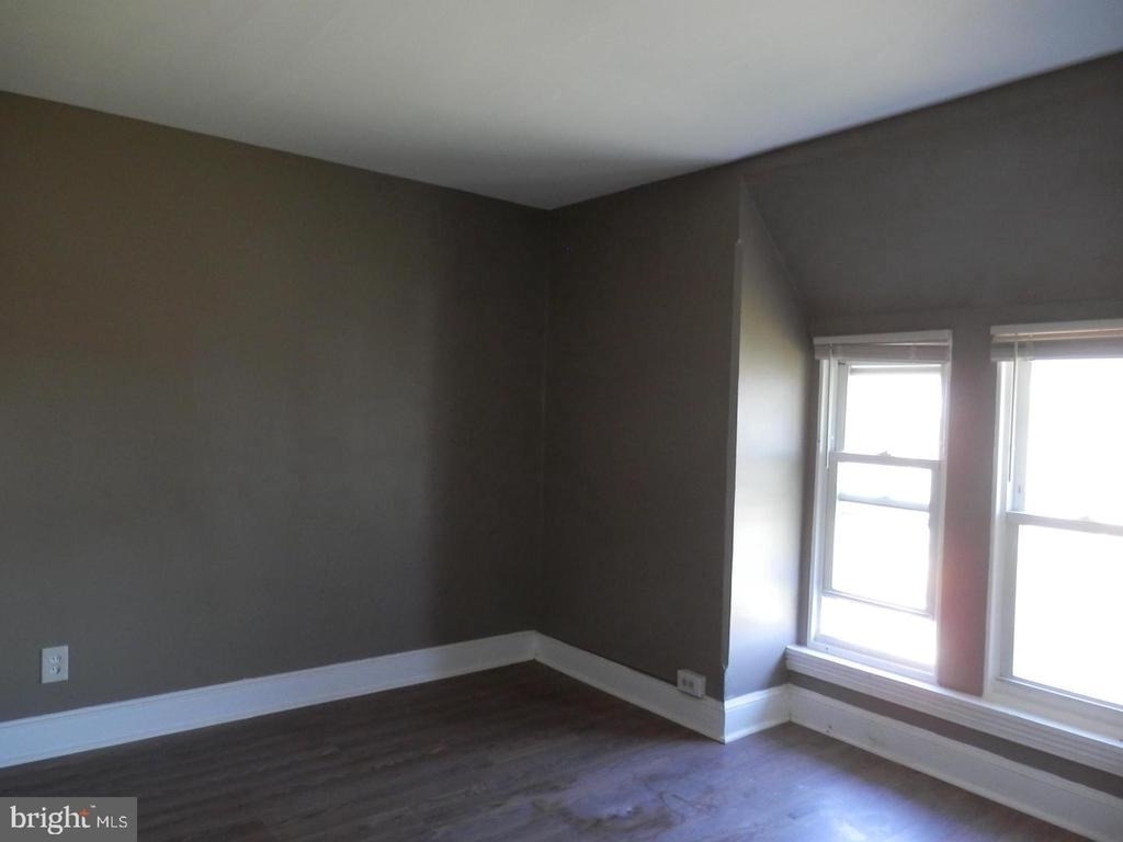 44 W Baltimore Avenue - Photo 8