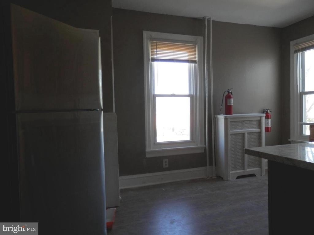 44 W Baltimore Avenue - Photo 2