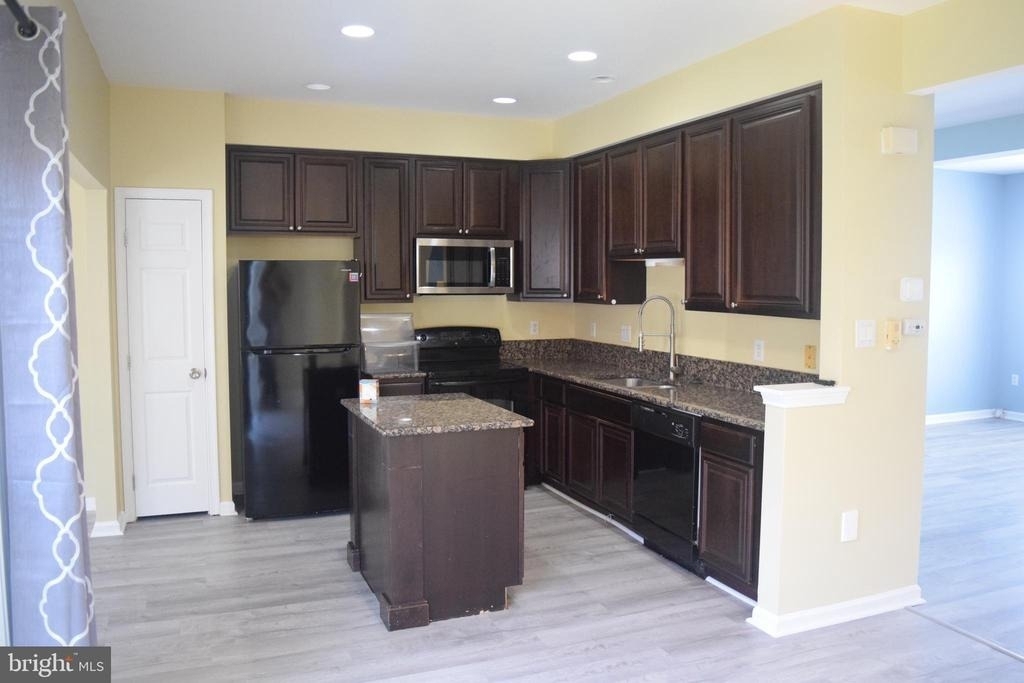 326 Larose Drive - Photo 8