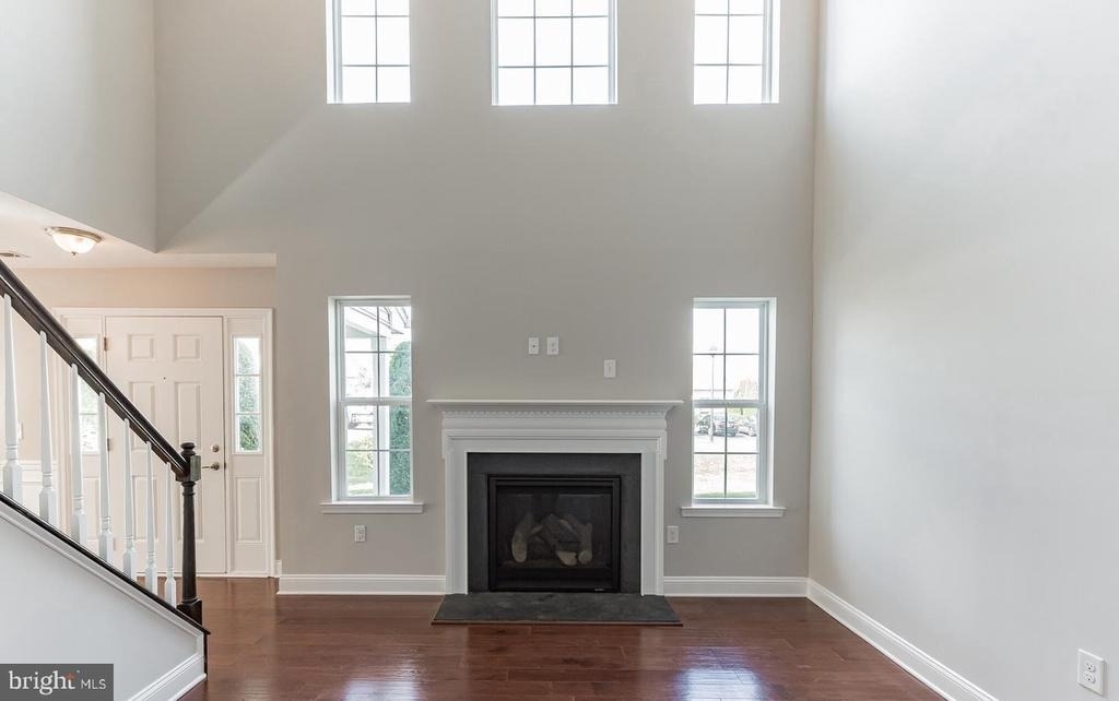 507 Lexington Mews - Photo 4