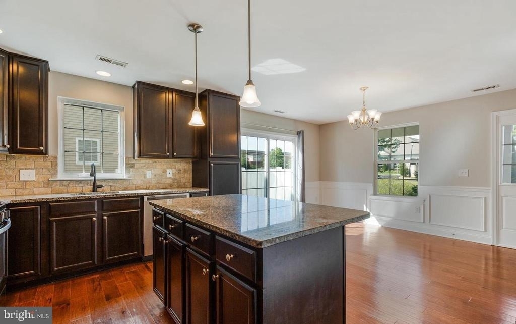 507 Lexington Mews - Photo 9