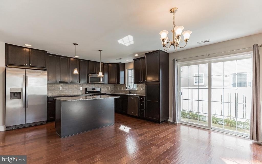 507 Lexington Mews - Photo 2