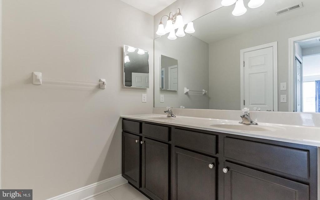 507 Lexington Mews - Photo 17