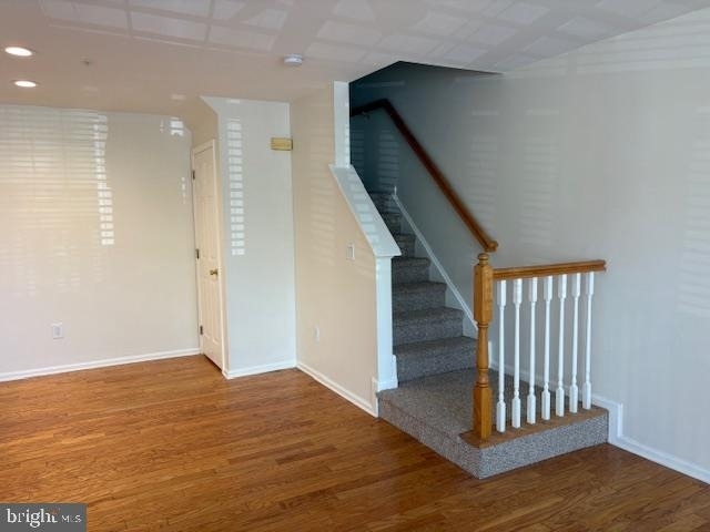 2403 Beacon Drive - Photo 2