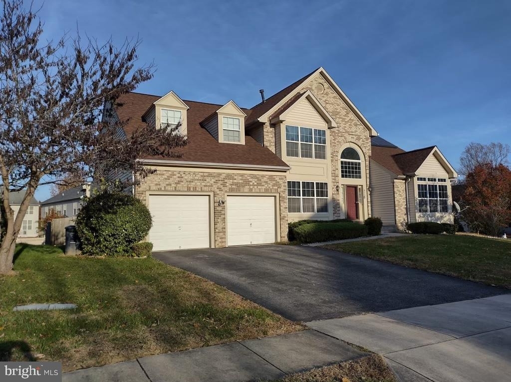 814 Johnson Grove Lane - Photo 0