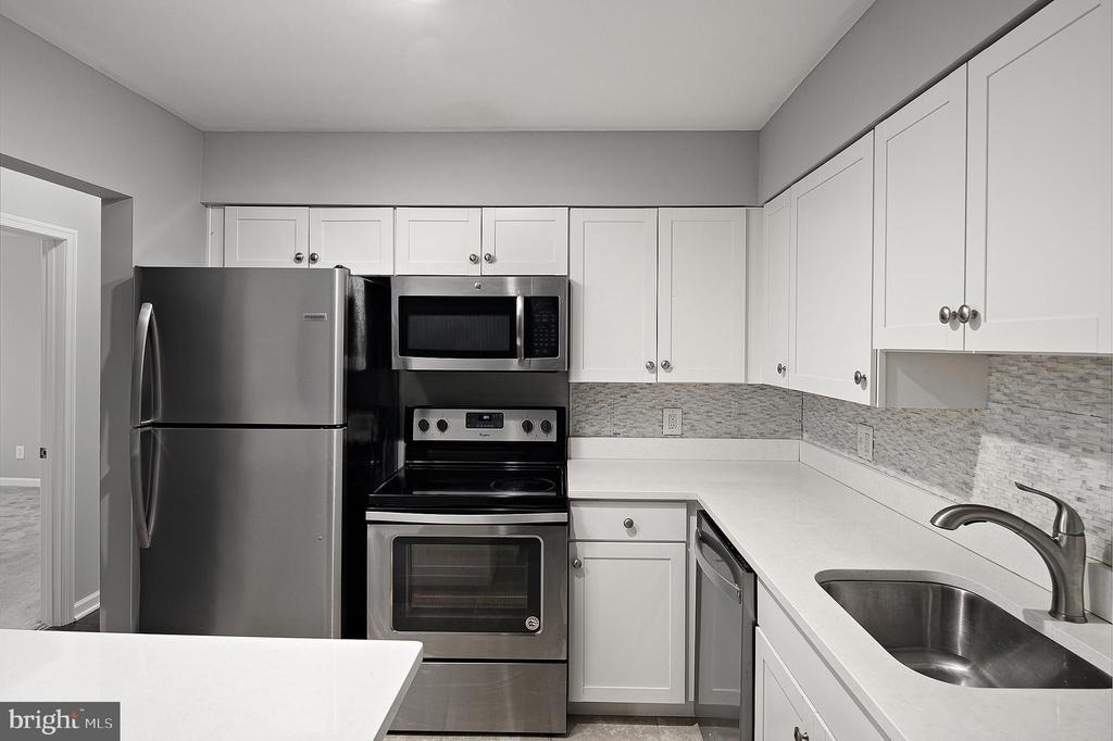 10133 Prince Place - Photo 7