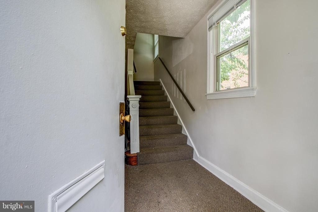 6120 41st Avenue - Photo 4